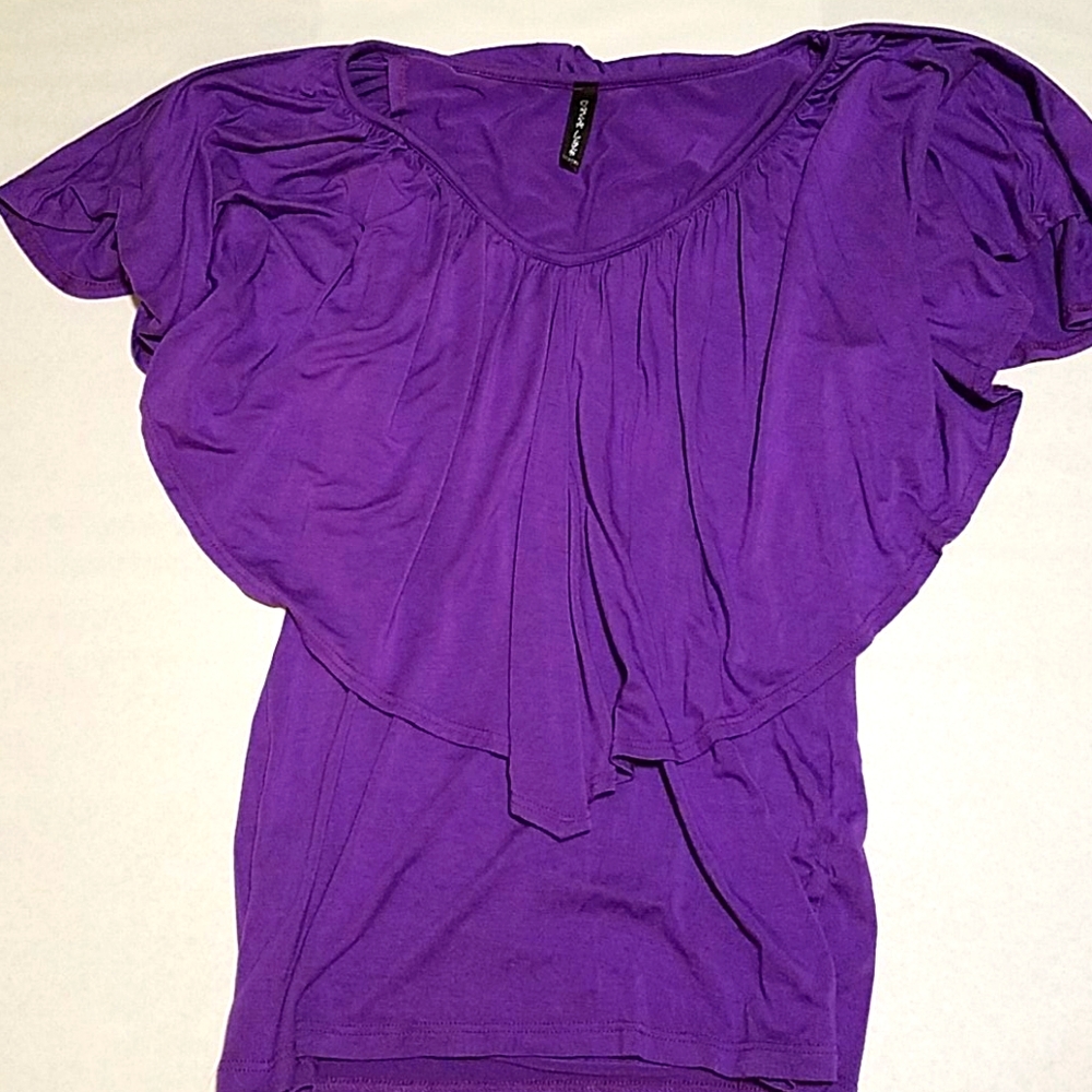 Short sleeve top